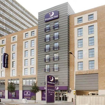 Premier Inn London Croydon Town Centre Eksteriør billede