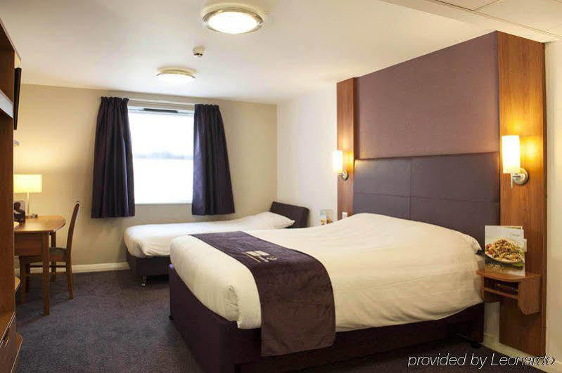 Premier Inn London Croydon Town Centre Eksteriør billede